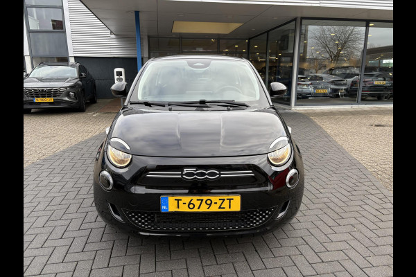 Fiat 500 Urban 42 kWh | 19.800 km! | 94,9% SOH | Carplay | Cruise Control | Climate Control |