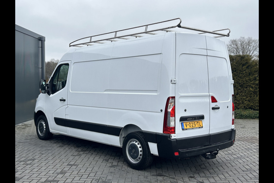 Renault Master T35 2.3 dCi / L2H2 / 1e EIG. / TREKHAAK / IMPERIAAL / 71.470 KM !! / AIRCO / CRUISE / BLUETOOTH / 6-BAK