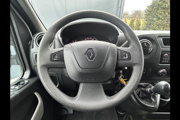 Renault Master T35 2.3 dCi / L2H2 / 1e EIG. / TREKHAAK / IMPERIAAL / 71.470 KM !! / AIRCO / CRUISE / BLUETOOTH / 6-BAK