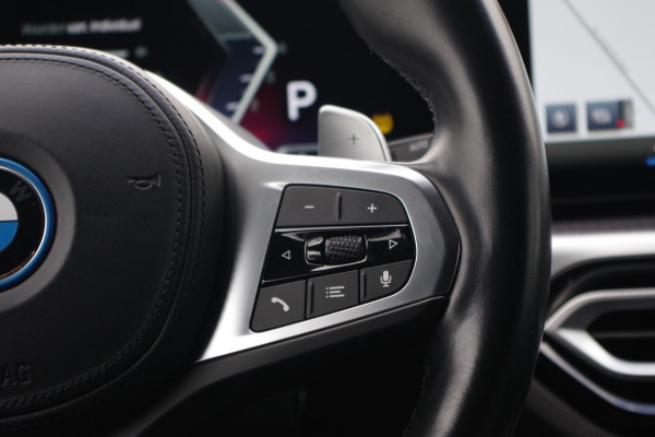 BMW 3 Serie Touring 330e 293 PK xDrive M Sport PHEV, Panoramadak, Adap. Cruise Control, Memory, Head-Up