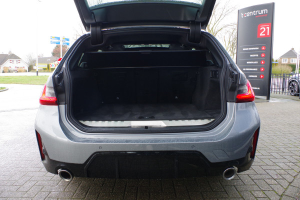 BMW 3 Serie Touring 330e 293 PK xDrive M Sport PHEV, Panoramadak, Adap. Cruise Control, Memory, Head-Up