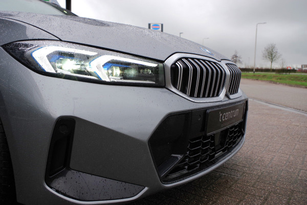 BMW 3 Serie Touring 330e 293 PK xDrive M Sport PHEV, Panoramadak, Adap. Cruise Control, Memory, Head-Up