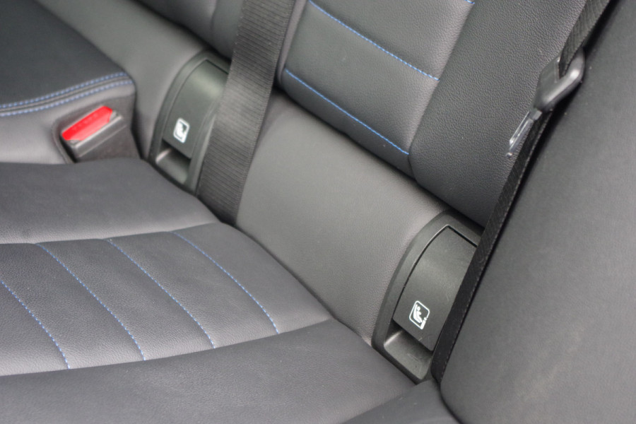 BMW 3 Serie Touring 330e 293 PK xDrive M Sport PHEV, Panoramadak, Adap. Cruise Control, Memory, Head-Up