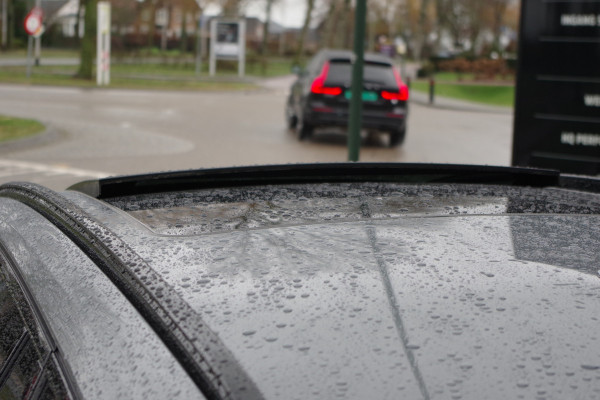 BMW 3 Serie Touring 330e 293 PK xDrive M Sport PHEV, Panoramadak, Adap. Cruise Control, Memory, Head-Up