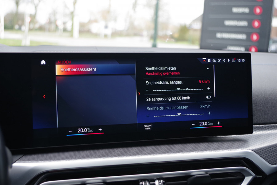 BMW 3 Serie Touring 330e 293 PK xDrive M Sport PHEV, Panoramadak, Adap. Cruise Control, Memory, Head-Up