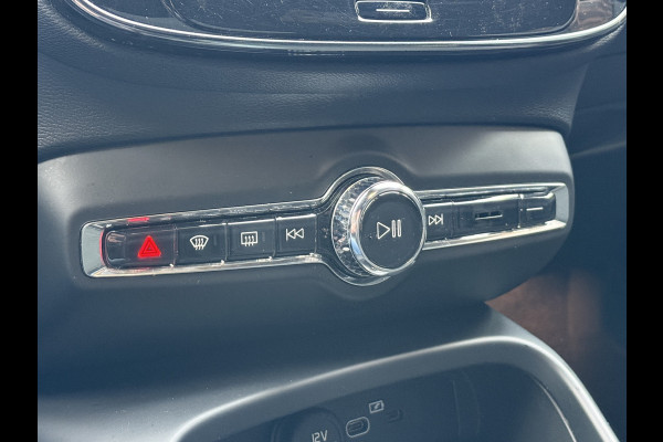 Volvo XC40 Recharge Pro | 1e Eigenaar | Panoramadak | Stoel/Stuurverw. | Keyless