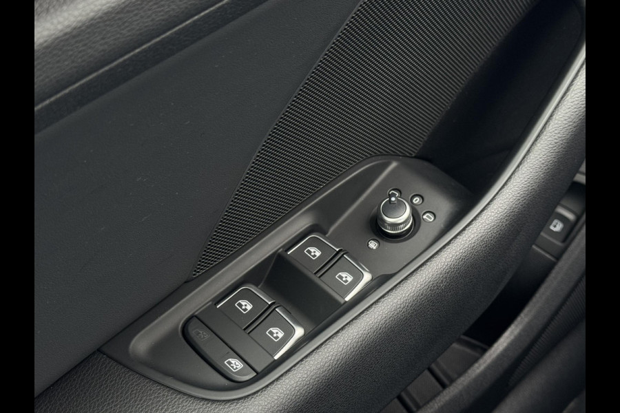 Audi A3 Sportback 40 TFSI e Edition S-LINE | 1/2 LEDER | NAVI | PDC