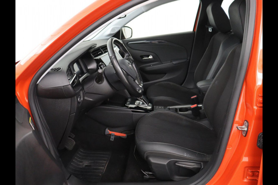 Opel CORSA-E Elegance 50 kWh | SOH 90% | 3 Fase | Stoelverwarming | Camera | Matrix LED | Carplay | Keyless | Navigatie | Climate control | Parkeerhulp | Cruise control | Stuurverwarming
