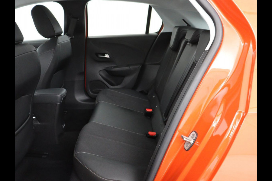 Opel CORSA-E Elegance 50 kWh | SOH 90% | 3 Fase | Stoelverwarming | Camera | Matrix LED | Carplay | Keyless | Navigatie | Climate control | Parkeerhulp | Cruise control | Stuurverwarming