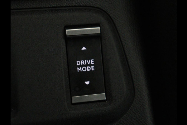 Opel CORSA-E Elegance 50 kWh | SOH 90% | 3 Fase | Stoelverwarming | Camera | Matrix LED | Carplay | Keyless | Navigatie | Climate control | Parkeerhulp | Cruise control | Stuurverwarming