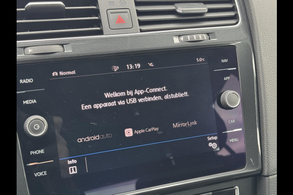 Volkswagen e-Golf E-DITION NL-AUTO | DIGI DASH | NAVI | CAMERA