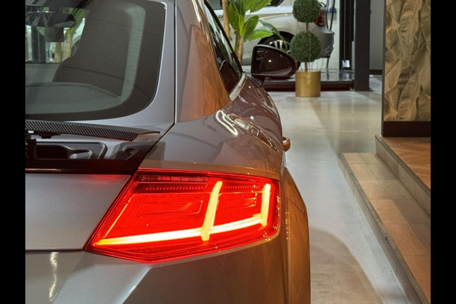 Audi TT 40 TFSI Sport Garantie Camera StoelVW Xenon Navi Led Dab Cruise Clima PDC Rijklaar