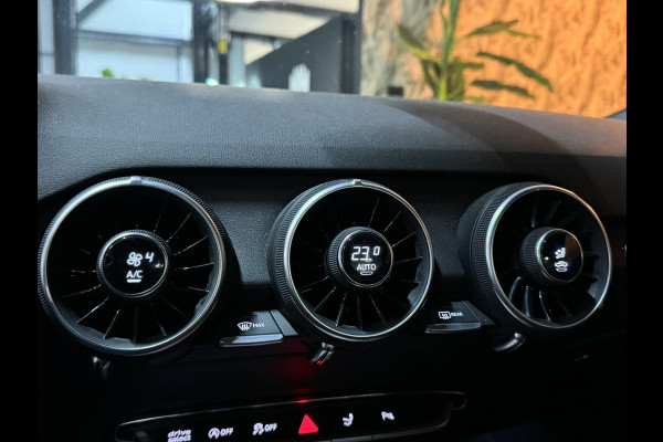 Audi TT 40 TFSI Sport Garantie Camera StoelVW Xenon Navi Led Dab Cruise Clima PDC Rijklaar
