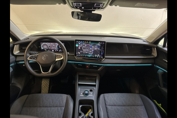 Volkswagen Tayron 1.5 eTSI 150PK DSG LIFE 7-PERSOONS/TREKHAAK/360CAMERA FABRIEKS GARANTIE ***