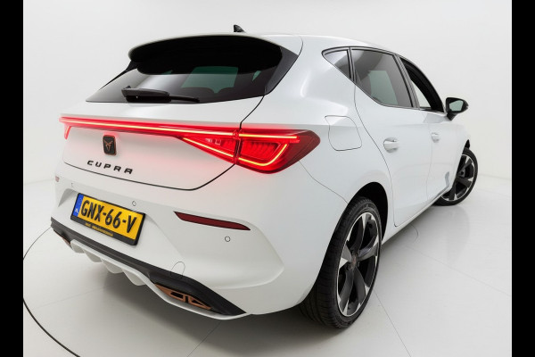 CUPRA Leon e-HYBRID 204PK DSG BUSINESS SPORT CARPLAY/KEYLESS/STUURVERW.