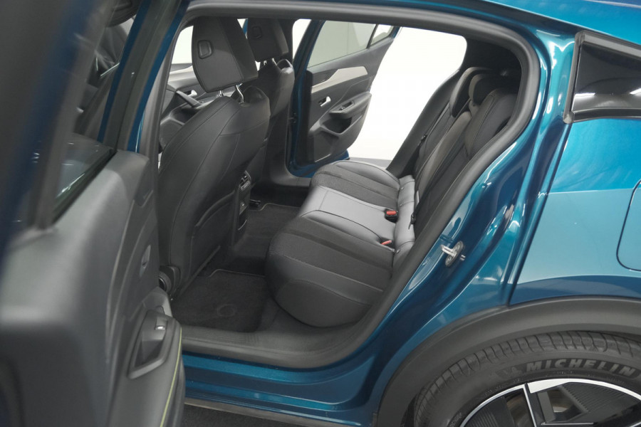 Peugeot 408 1.6 HYbrid 225 EAT8 GT | Camera | Adaptieve Cruise Control | Apple Carplay | Elektronische Kofferklep