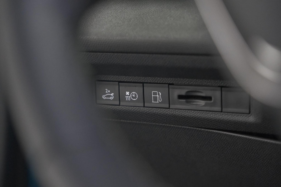 Peugeot 408 1.6 HYbrid 225 EAT8 GT | Camera | Adaptieve Cruise Control | Apple Carplay | Elektronische Kofferklep