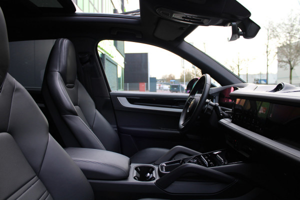 Porsche Cayenne S 3.0 E-Hybrid | BTW | PANO | HUD | SOFT-CLOSE | MEMORY | 360 | ACHTERASBESTUURING |
