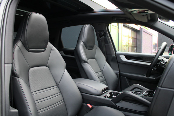 Porsche Cayenne S 3.0 E-Hybrid | BTW | PANO | HUD | SOFT-CLOSE | MEMORY | 360 | ACHTERASBESTUURING |