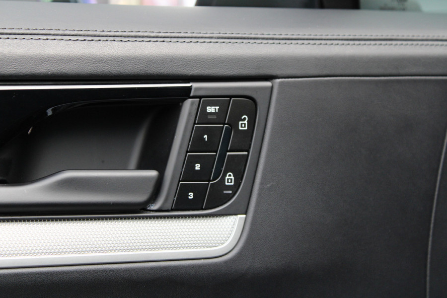 Porsche Cayenne S 3.0 E-Hybrid | BTW | PANO | HUD | SOFT-CLOSE | MEMORY | 360 | ACHTERASBESTUURING |