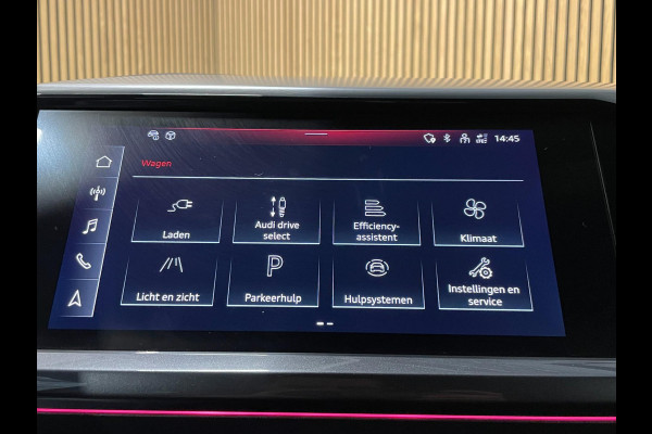 Audi Q4 e-tron 40 S Edition Competition 77 kWh|100%SOH|BLACK ED.|TREKH.|ACC|CARPLAY|CAMERA|STOELVERW.|NL-AUTO|NAP|1e EIG|INCL BTW|