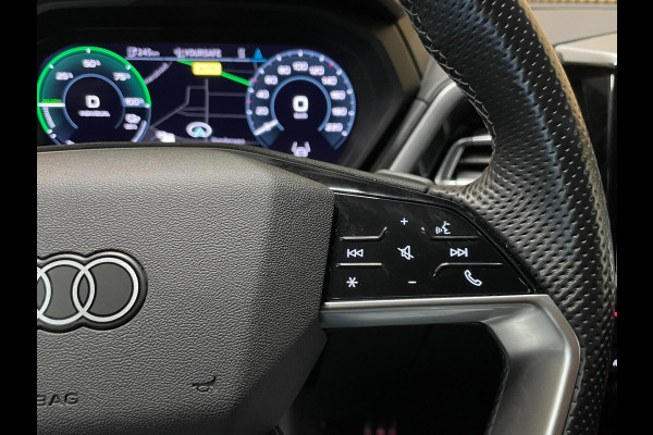 Audi Q4 e-tron 40 S Edition Competition 77 kWh|100%SOH|BLACK ED.|TREKH.|ACC|CARPLAY|CAMERA|STOELVERW.|NL-AUTO|NAP|1e EIG|INCL BTW|