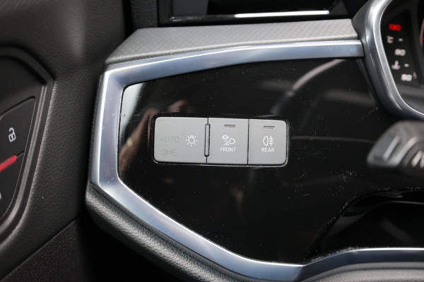 Audi Q3 35 TFSI S-line LED/VIRTUAL/ALCANTARA+S.VERWARMING/CAM/20" LMV/LINE/CRUISE/ECC/12 MDN GARANTIE!