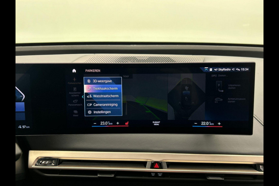 BMW iX XDrive40 High Executive 77 kWh | Origineel Nederlands | 1e Eigenaar Trekhaak Harman/kardon Head Up Panoramadak Memorie