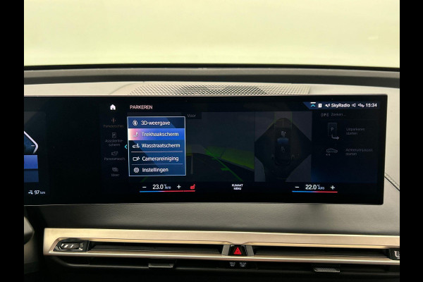 BMW iX XDrive40 High Executive 77 kWh | Origineel Nederlands | 1e Eigenaar Trekhaak Harman/kardon Head Up Panoramadak Memorie