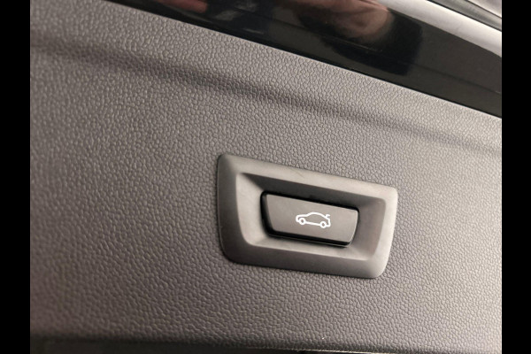 BMW iX XDrive40 High Executive 77 kWh | Origineel Nederlands | 1e Eigenaar Trekhaak Harman/kardon Head Up Panoramadak Memorie