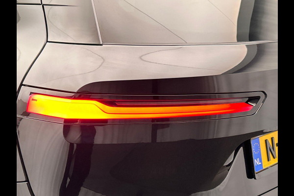 BMW iX XDrive40 High Executive 77 kWh | Origineel Nederlands | 1e Eigenaar Trekhaak Harman/kardon Head Up Panoramadak Memorie