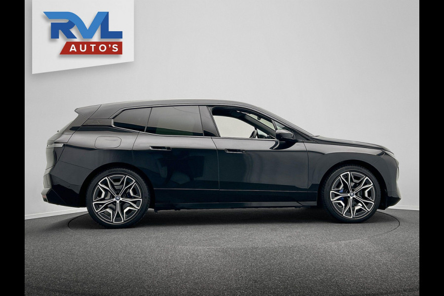 BMW iX XDrive40 High Executive 77 kWh | Origineel Nederlands | 1e Eigenaar Trekhaak Harman/kardon Head Up Panoramadak Memorie
