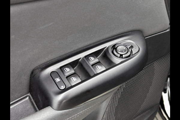 Alfa Romeo Tonale 1.5T 131PK Automaat Sprint / Pdc.V+A / Stoel+Stuur verwarming / Navigatie / Lmv / Adaptive Cruise / Carplay / Apk 10-2027