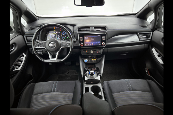Nissan Leaf Electric+ 160kW / 62kWh SOH 94% / Pdc.+Camera /Navigatie / Airco-ecc./ Stoelverwarming / Apk 09-2026