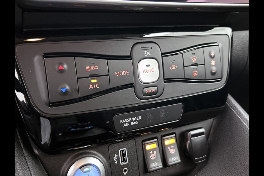 Nissan Leaf Electric+ 160kW / 62kWh SOH 94% / Pdc.+Camera /Navigatie / Airco-ecc./ Stoelverwarming / Apk 09-2026