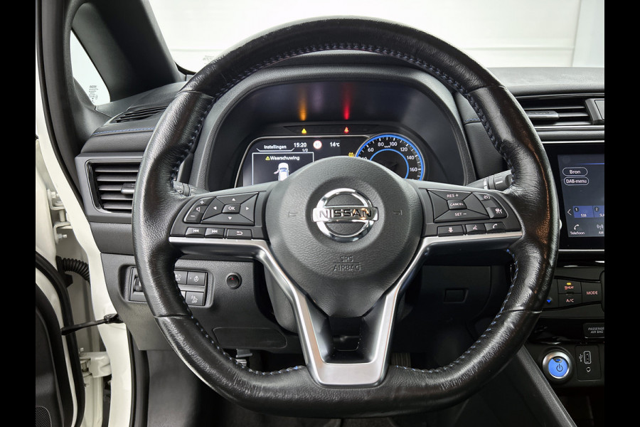 Nissan Leaf Electric+ 160kW / 62kWh SOH 94% / Pdc.+Camera /Navigatie / Airco-ecc./ Stoelverwarming / Apk 09-2026