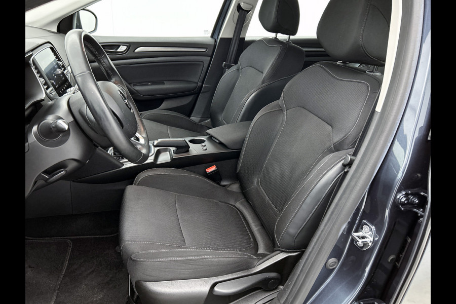Renault Mégane Estate 1.3 TCe 141PK Automaat Zen / Trekhaak / Navigatie / Pdc.A / Airco-ecc./ Xenon
