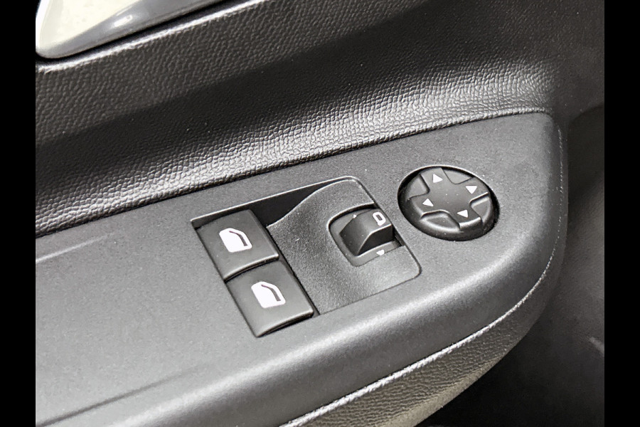 Opel CORSA-E Level 2 Edition 100KW / SOH 100% / 50 kWh Fase 3 / Airco-Ecc. / Cruise-ctr. / Apple Carplay Android / Apk 06-2027