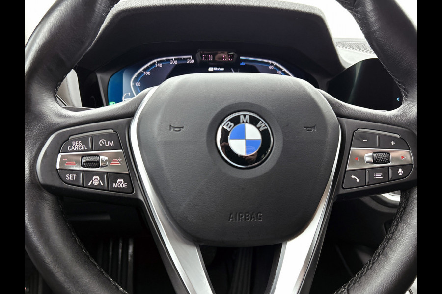 BMW 3 Serie Touring 330e High Executive(Dealer OnderH, Navi Pro, 360 Camera, SfeerV, PDC V+A, Adapt Cruise Con, Etc)