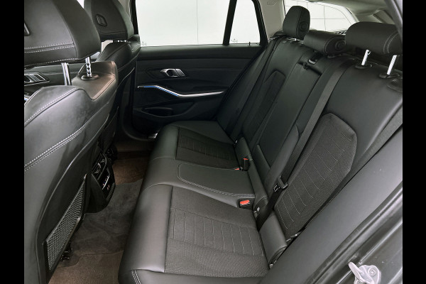 BMW 3 Serie Touring 330e High Executive(Dealer OnderH, Navi Pro, 360 Camera, SfeerV, PDC V+A, Adapt Cruise Con, Etc)