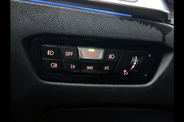 BMW 3 Serie Touring 330e High Executive(Dealer OnderH, Navi Pro, 360 Camera, SfeerV, PDC V+A, Adapt Cruise Con, Etc)