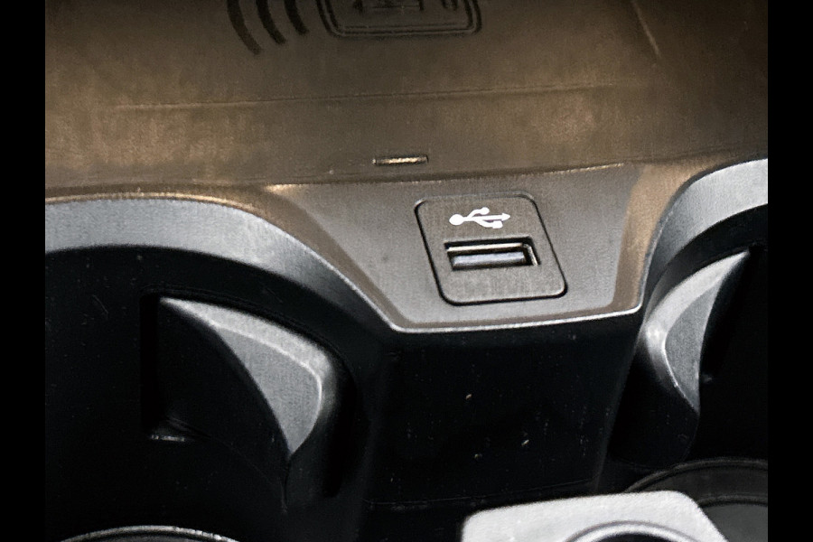 BMW 3 Serie Touring 330e High Executive(Dealer OnderH, Navi Pro, 360 Camera, SfeerV, PDC V+A, Adapt Cruise Con, Etc)