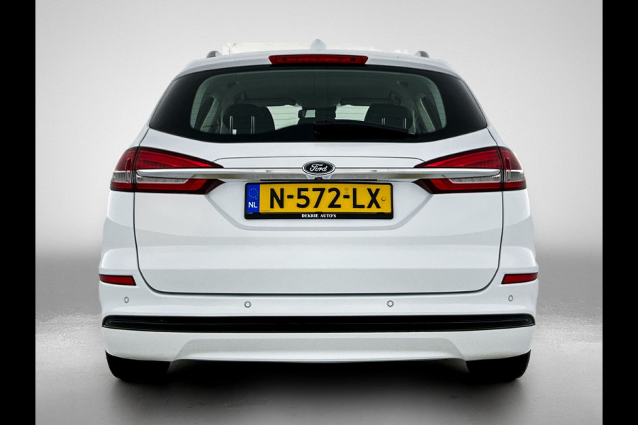 Ford Mondeo Wagon 2.0 Hybrid Titanium Automaat / Pdc.V+A / Navigatie / Radio-multimedia /  Airco-ecc. / Apk 12-2027