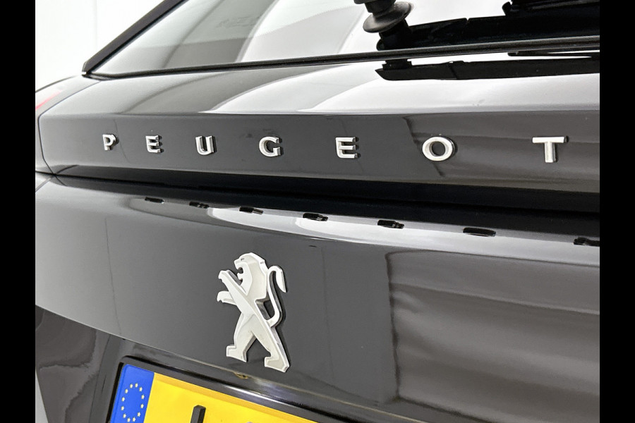 Peugeot 2008 1.5 HDi Blue Active / Trekhaak / Airco-ecc./ Pdc+Camera / Navigatie / Radio multimedia / Apk 12-2026