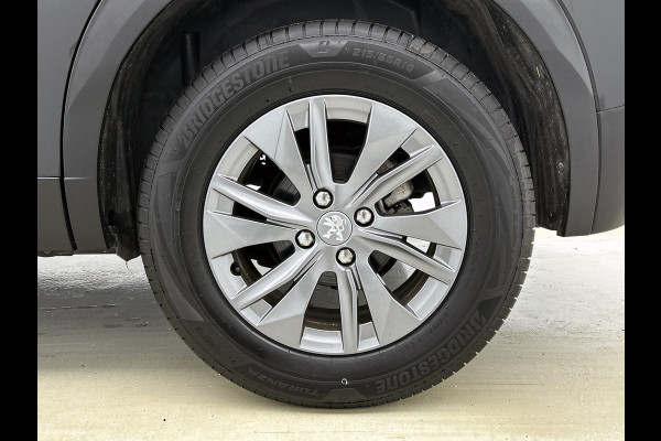 Peugeot 2008 1.5 HDi Blue Active / Trekhaak / Airco-ecc./ Pdc+Camera / Navigatie / Radio multimedia / Apk 12-2026