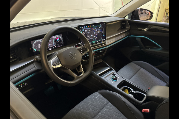 Volkswagen Tayron 1.5 eTSI 150PK DSG LIFE 7-PERSOONS/TREKHAAK/360CAMERA FABRIEKS GARANTIE ***