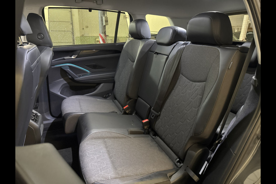 Volkswagen Tayron 1.5 eTSI 150PK DSG LIFE 7-PERSOONS/TREKHAAK/360CAMERA FABRIEKS GARANTIE ***