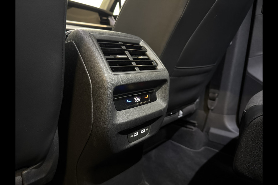 Volkswagen Tayron 1.5 eTSI 150PK DSG LIFE 7-PERSOONS/TREKHAAK/360CAMERA FABRIEKS GARANTIE ***