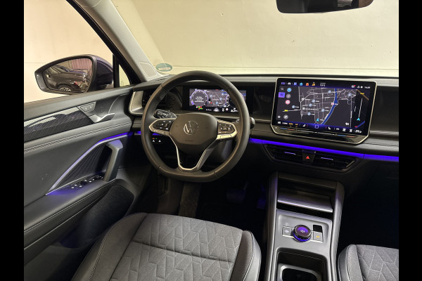 Volkswagen Tayron 1.5 eTSI 150PK DSG LIFE 7-PERSOONS/TREKHAAK/360CAMERA FABRIEKS GARANTIE