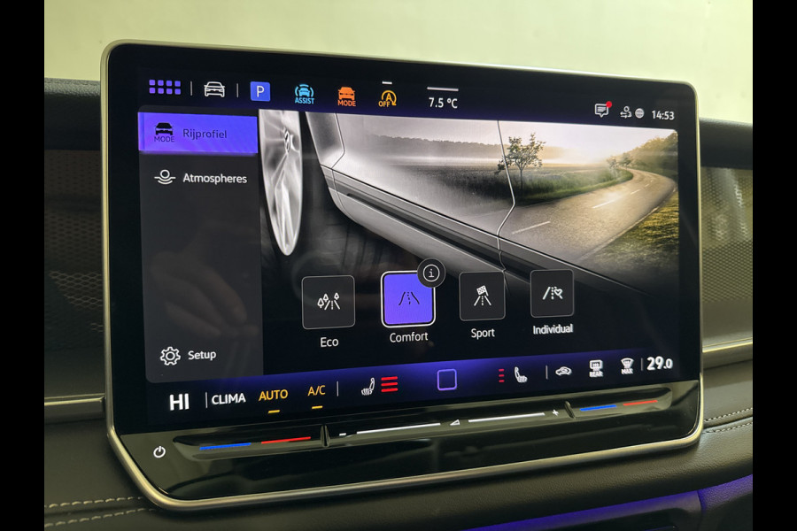 Volkswagen Tayron 1.5 eTSI 150PK DSG LIFE 7-PERSOONS/TREKHAAK/360CAMERA FABRIEKS GARANTIE